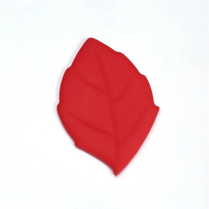 silicone cup. (5)