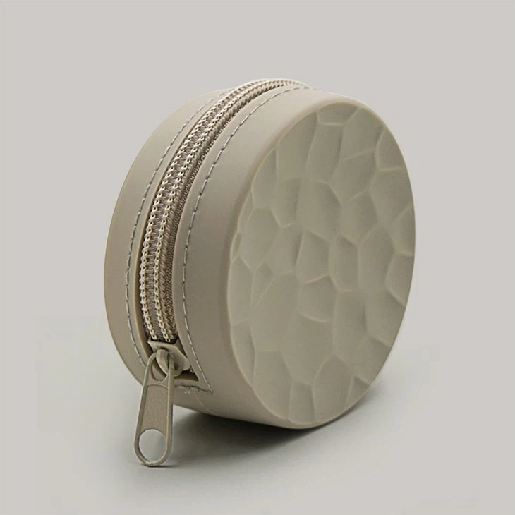 purse grey